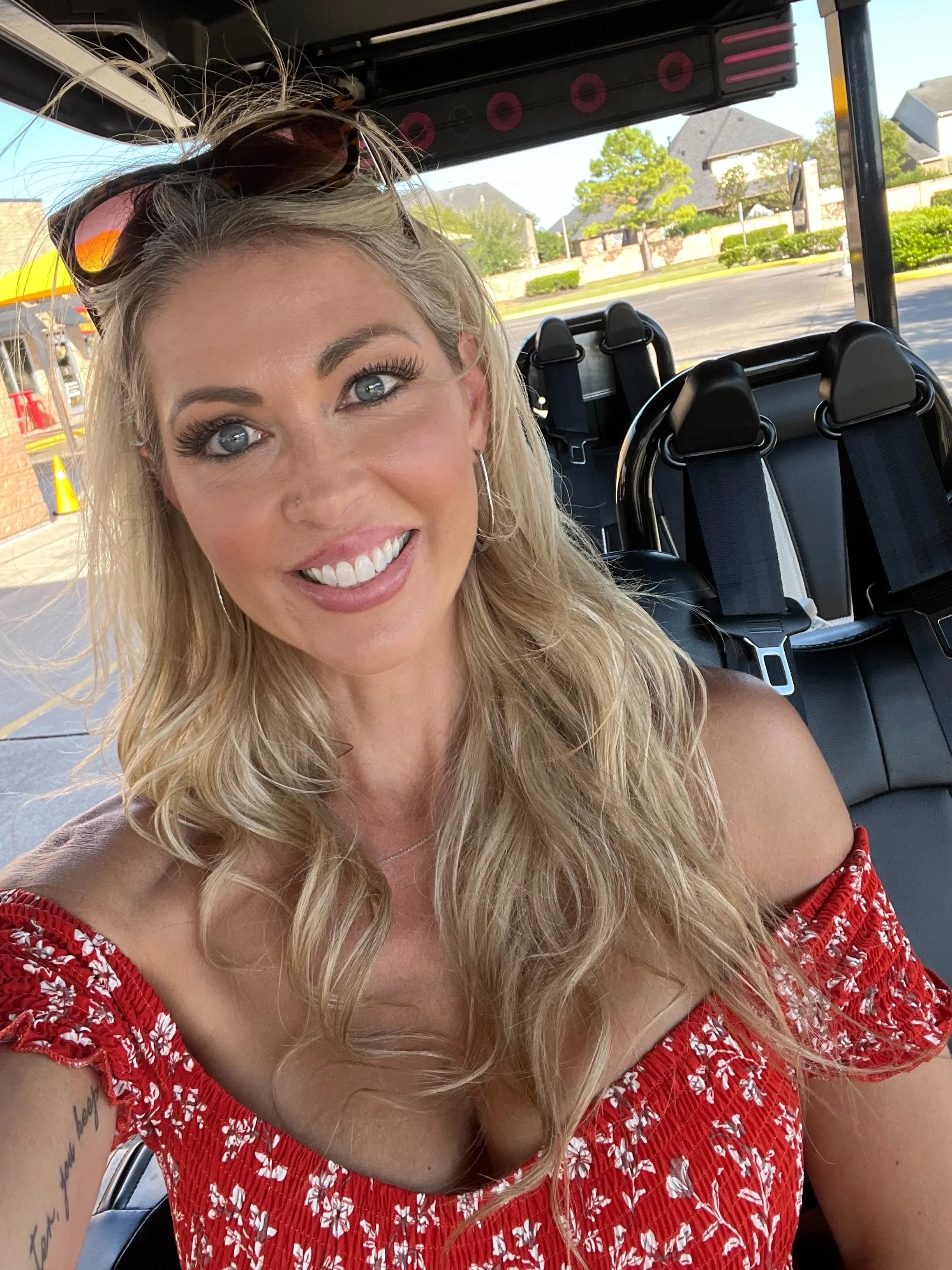 First time posting here! ❤️❤️ 43yo mother of 3 in TX picture 2 of 3