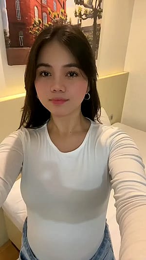 From my Filipina smile to my eyes and lips everything about me is irresistible, Am I right?'