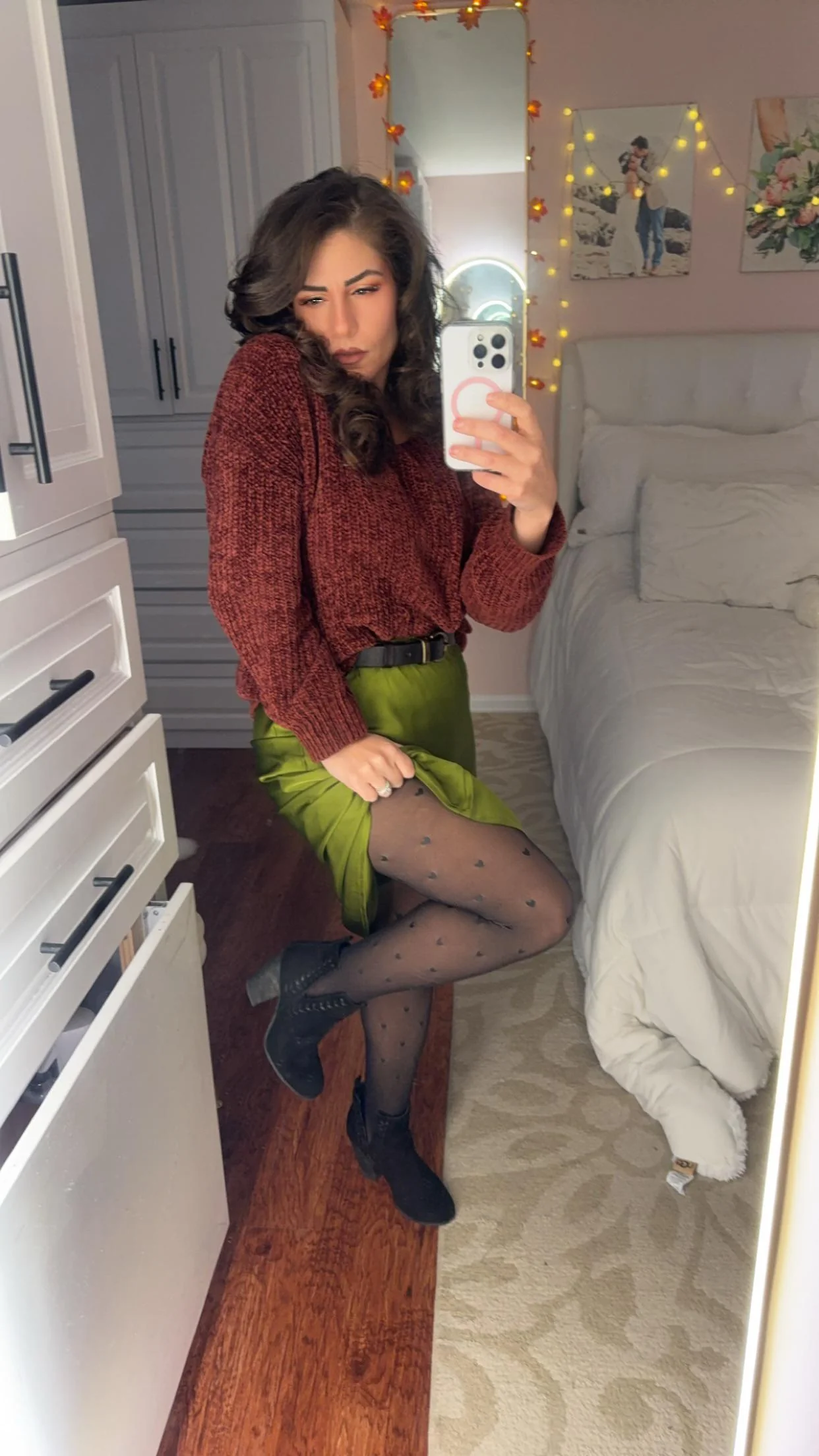Cozy and classy picture 1 of 1