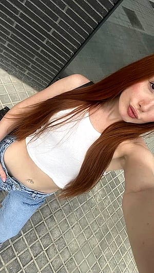 Do I look hot here? F18'