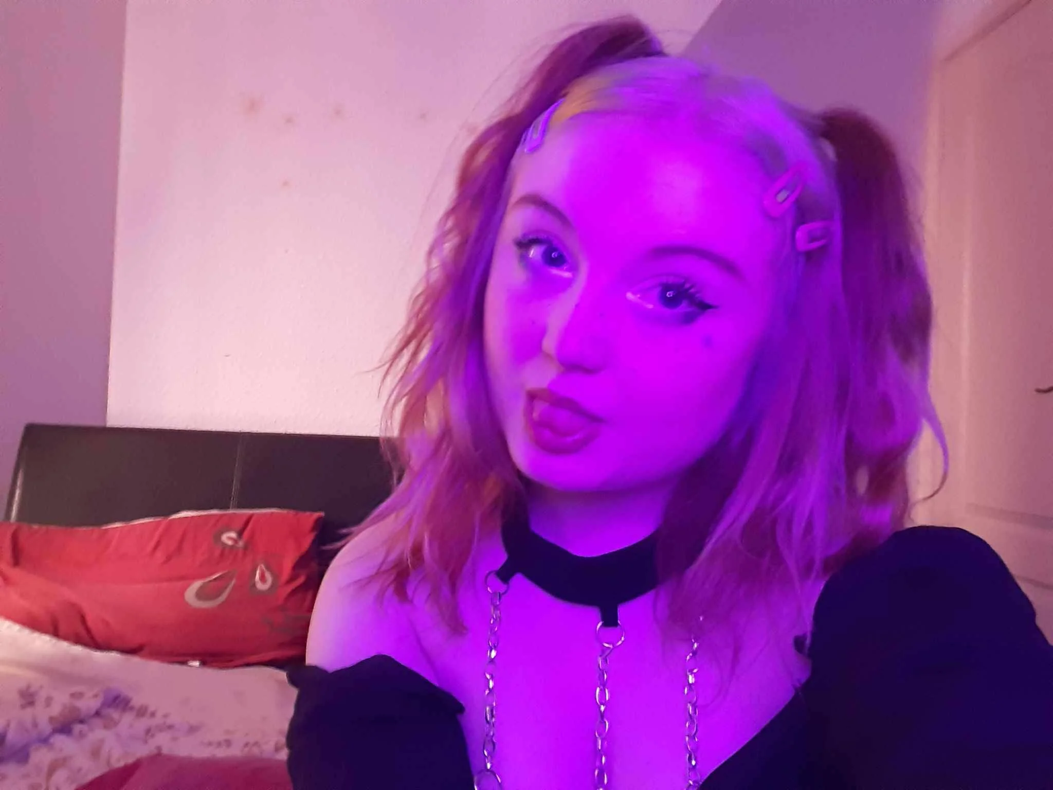 Rate me? picture 1 of 1