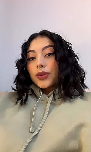 Cute or too pale? F18'