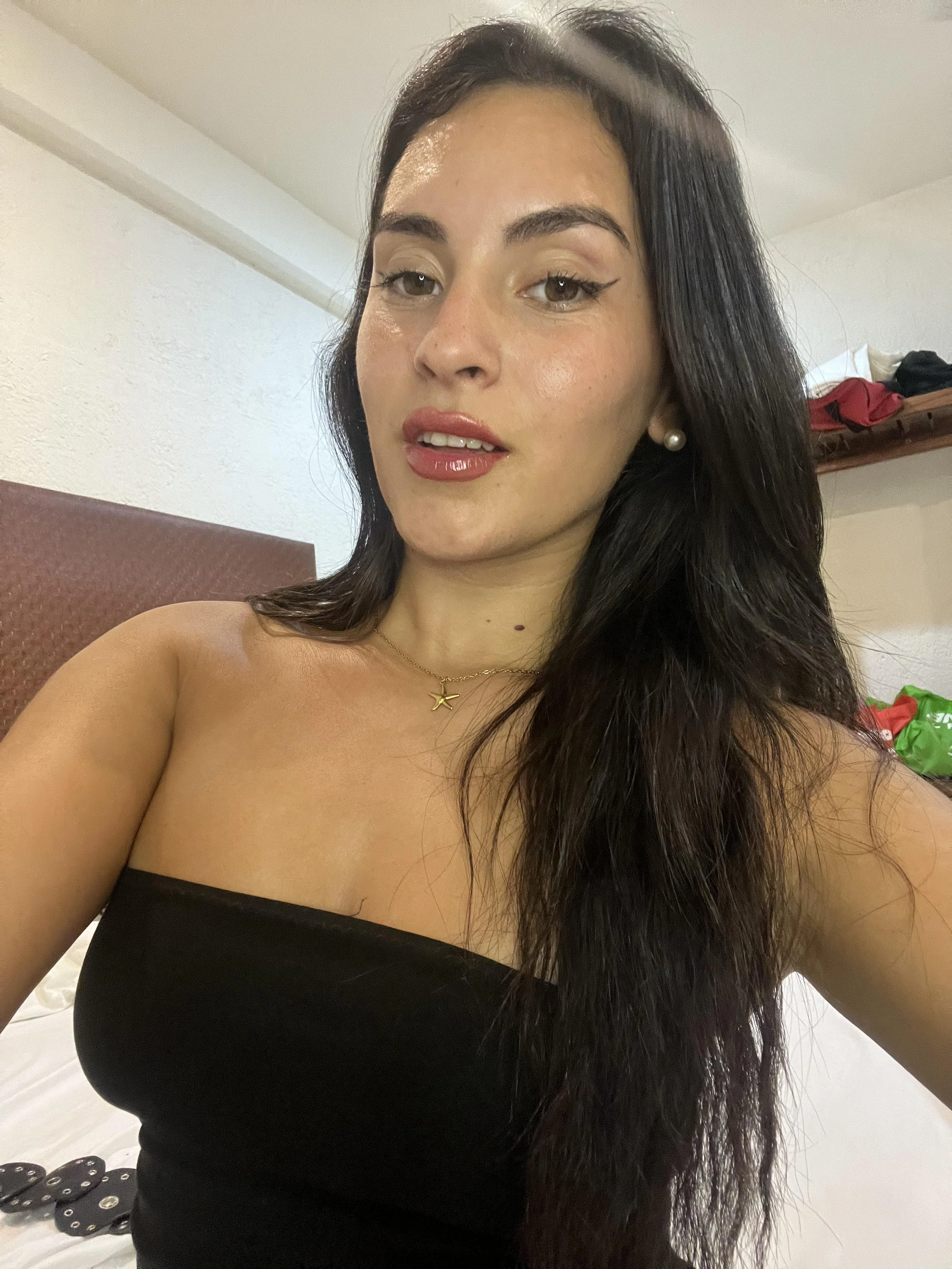 feeling pretty cute lately picture 1 of 1