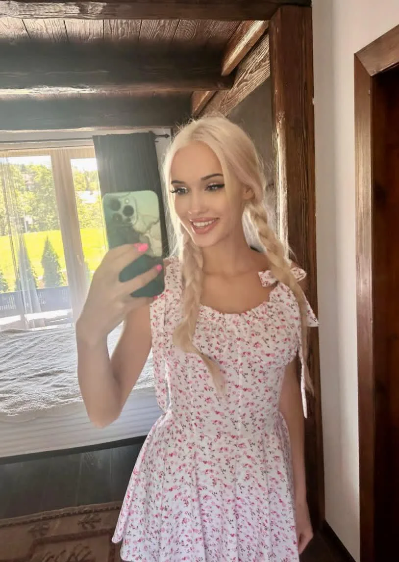 Does age matter? i promise i'm not too young :PP [F18] picture 1 of 1