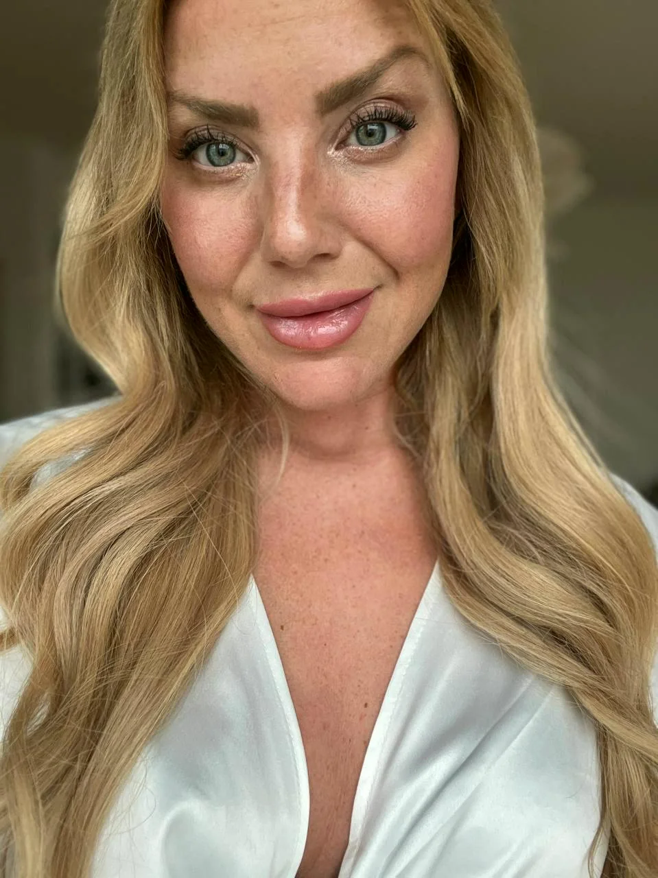 Just a girl, feeling classy picture 1 of 1