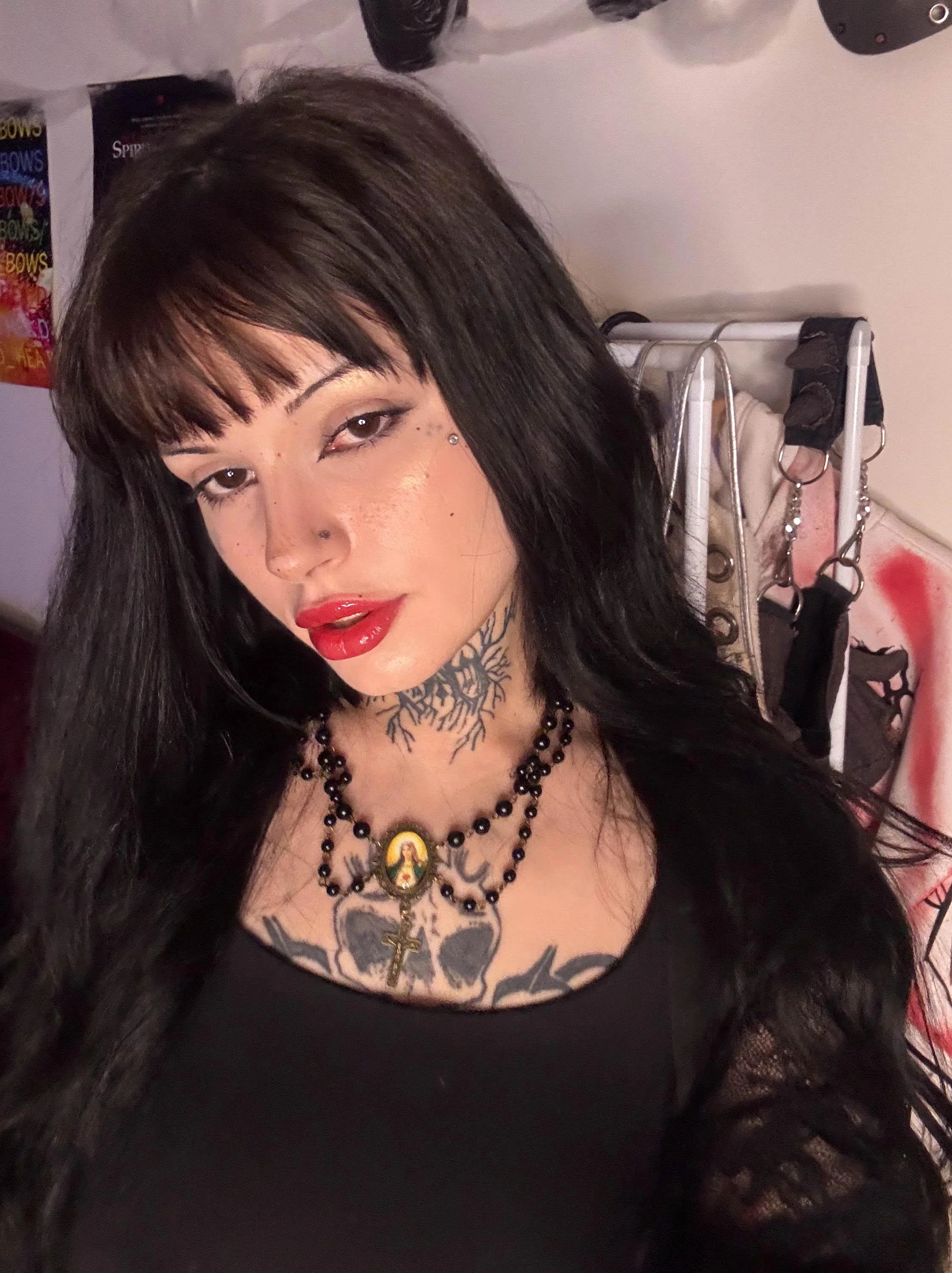 hi, are you going to date with me? picture 1 of 1