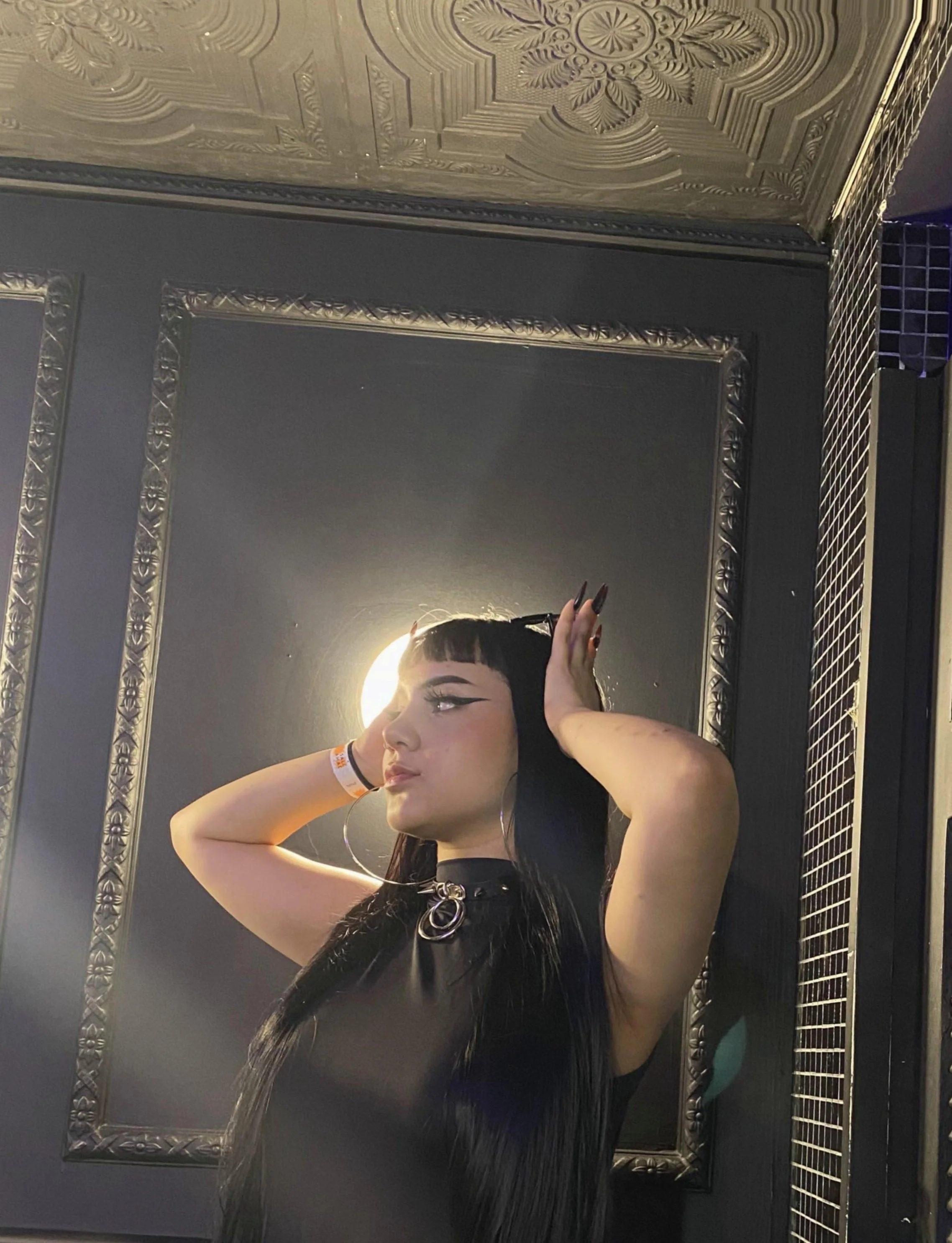 oes this outfit work for a fancy evening out? :p picture 1 of 1