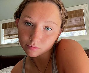 Pretty eyes'