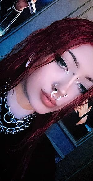 Chaos in my veins, moonlight in my eyes F20'
