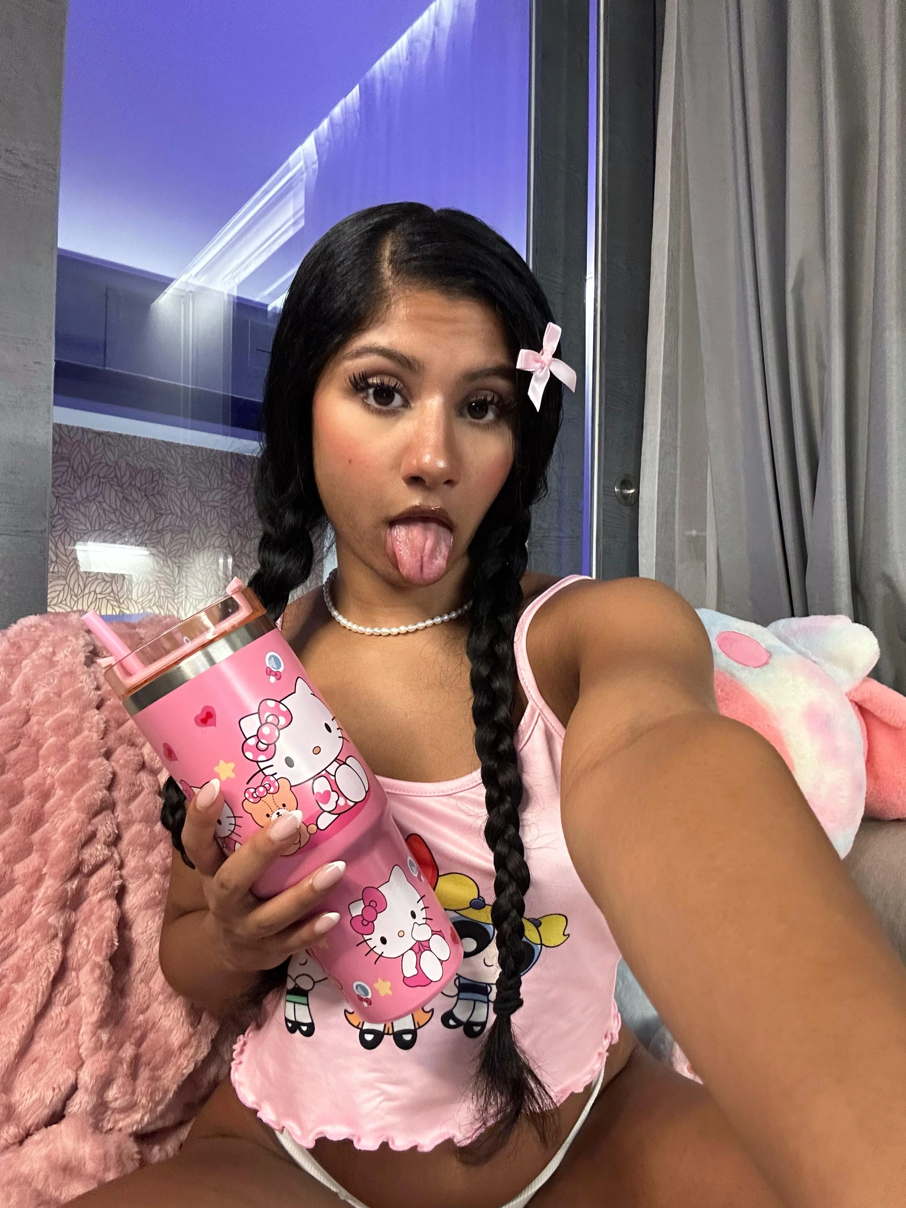 Feeling cute <3 picture 1 of 1