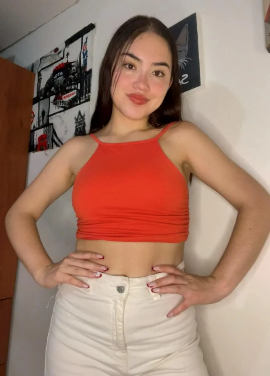 Looking like a bad barbie picture 1 of 1