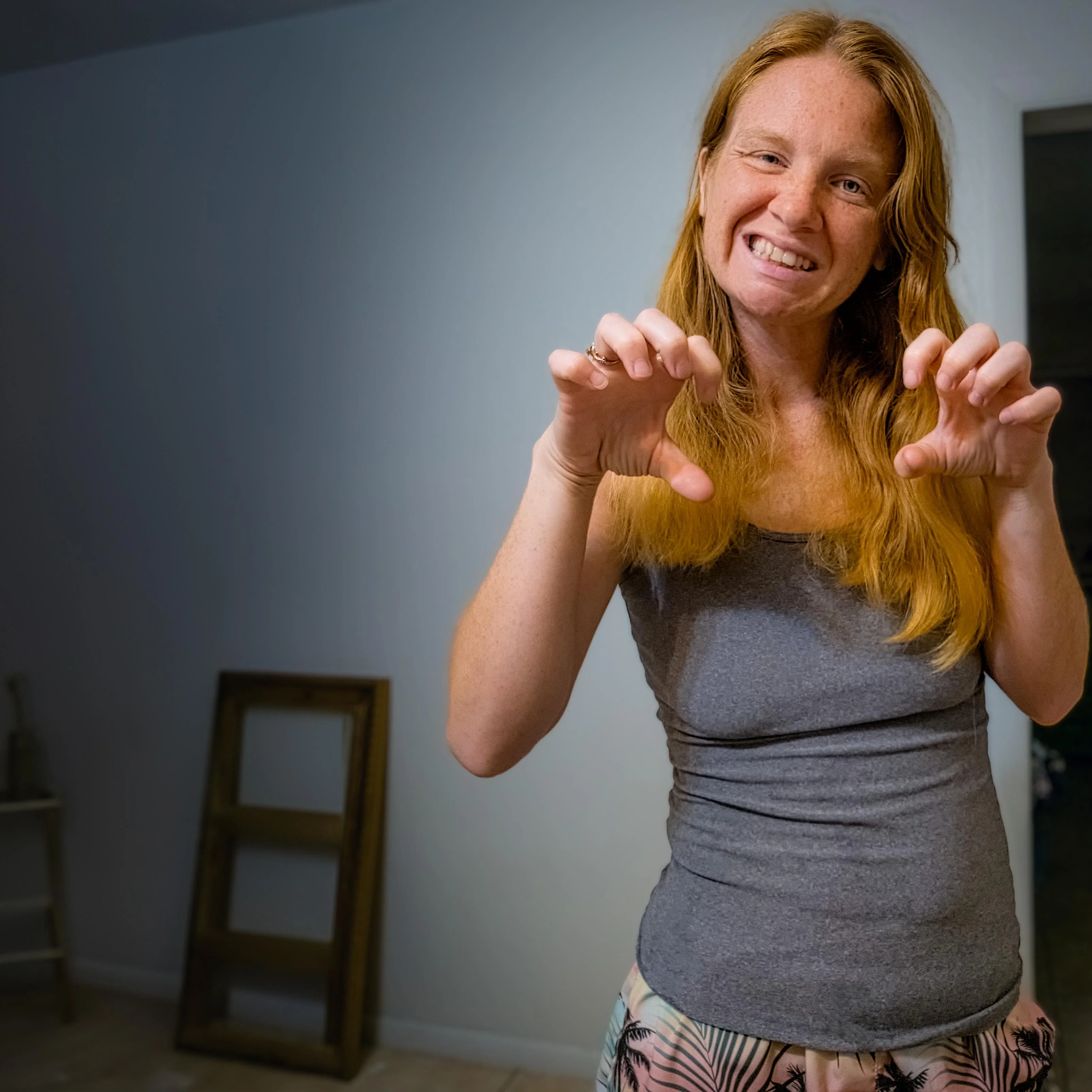 spicy, am i hot?🌶️ [f28] picture 1 of 1