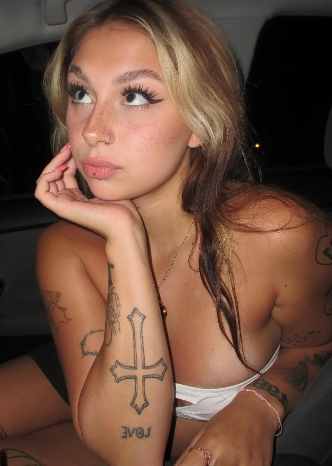 am i hot enough for 22 (F22) picture 1 of 1