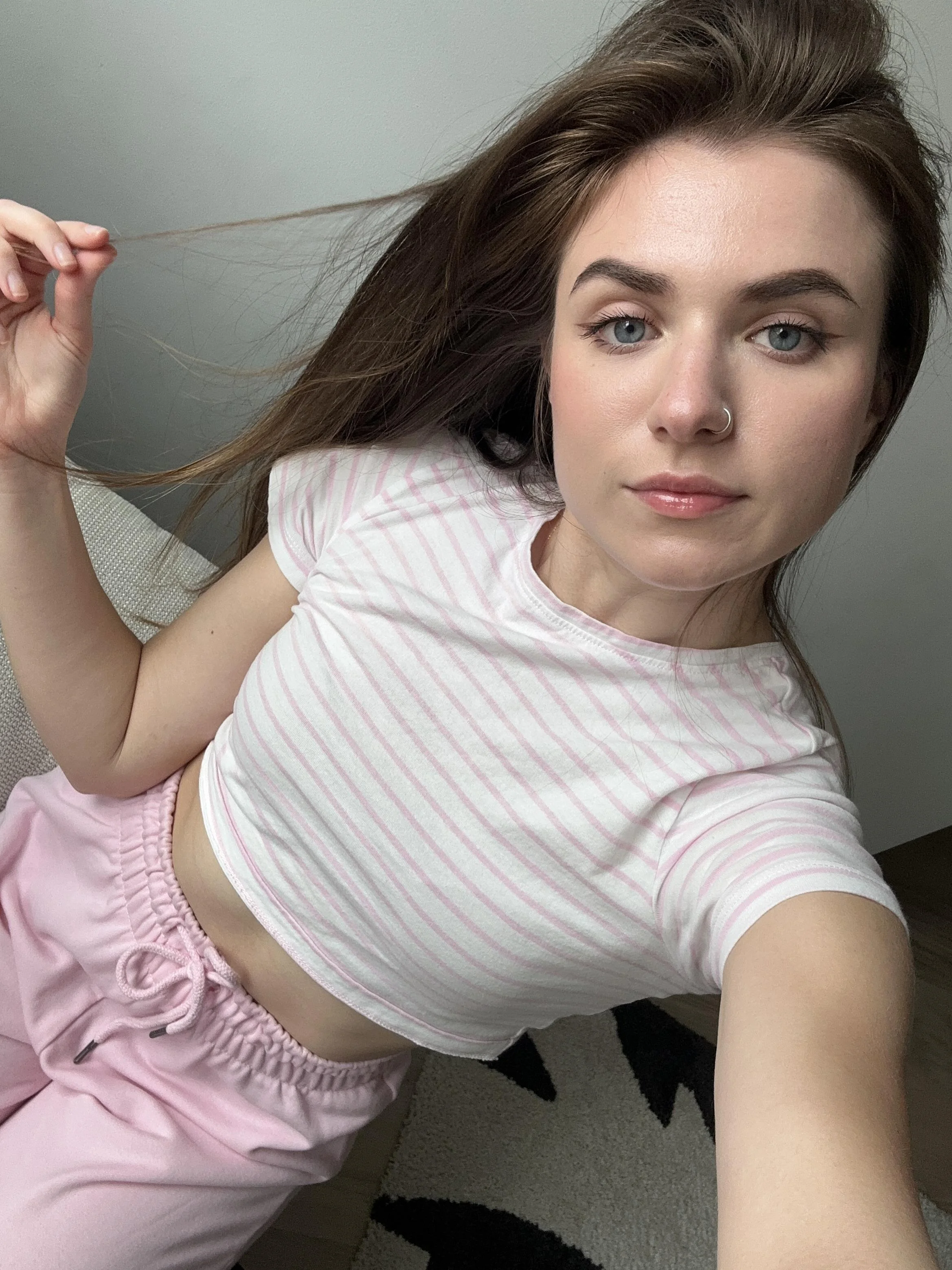 When pj's become a fashion statement... feeling cute! am i hot? 18F picture 1 of 1