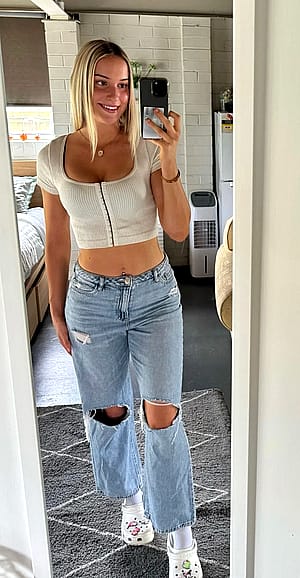 rate me ( be nice )'