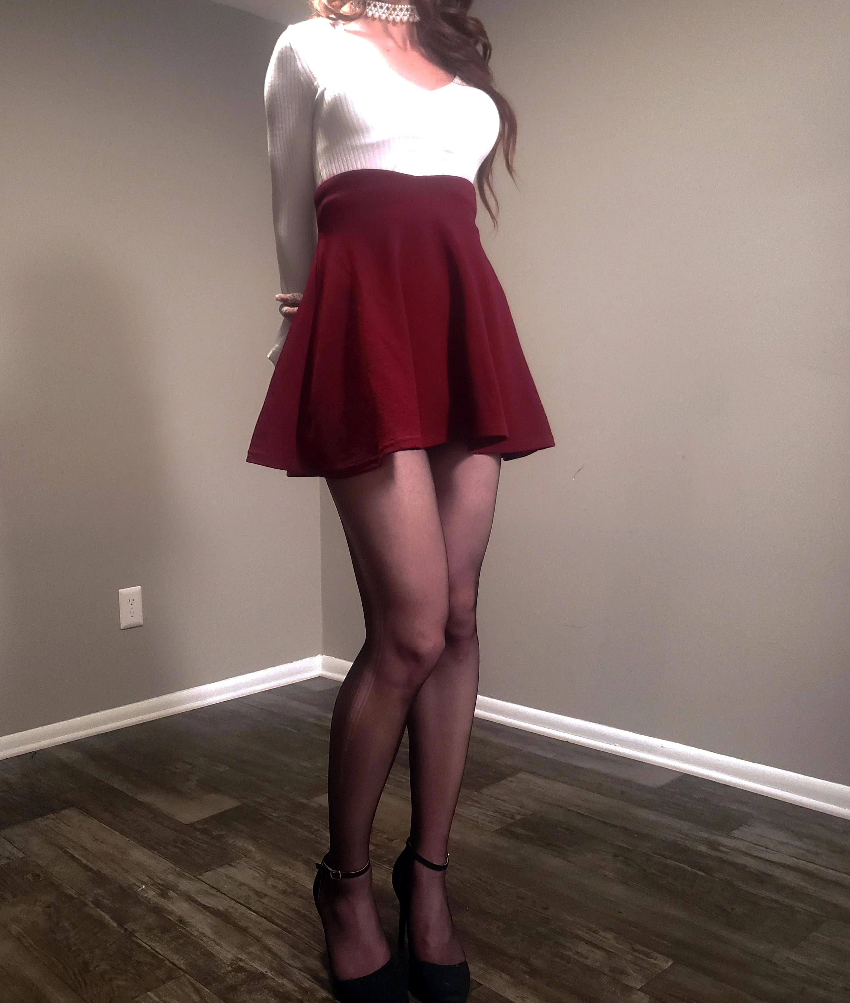 I'll wear this when you take my out to dinner :) picture 3 of 3