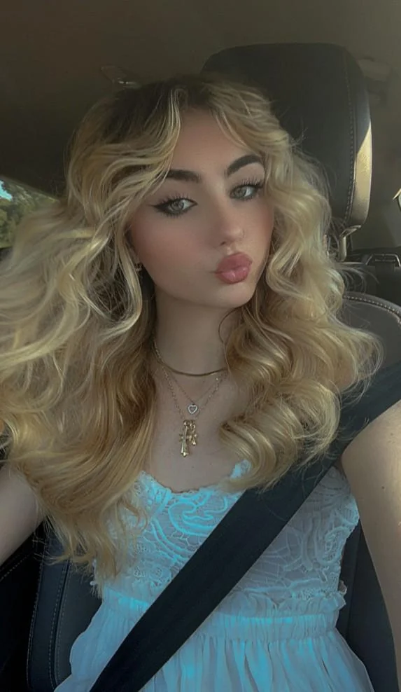 all dolled up for a special occasion 🤍 picture 1 of 1