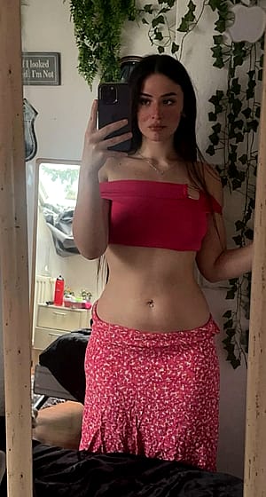 wearing something simple yet still looks sexy ;)'