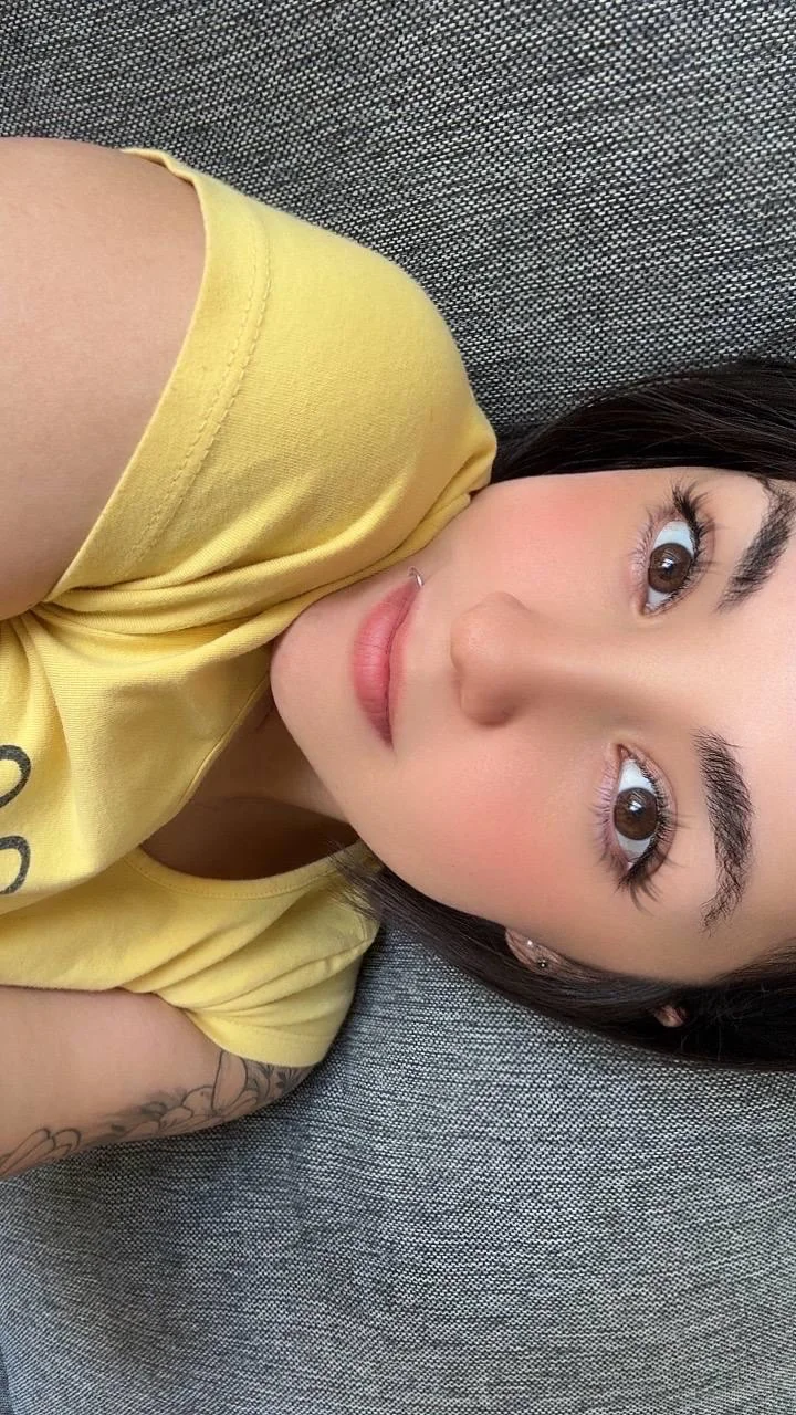 How do you rate my eyes? picture 1 of 1