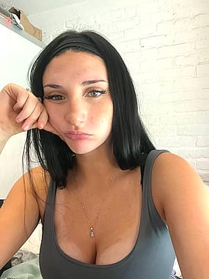 simple selfie, how do i look? f18'