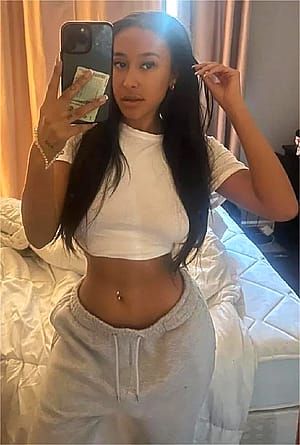 Tell me the truth, do you think I'm hot? F19'