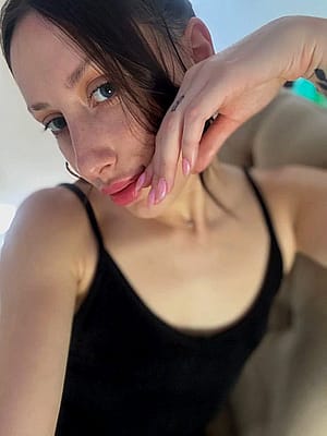 Hints of seductiveness to tantalize your desires'