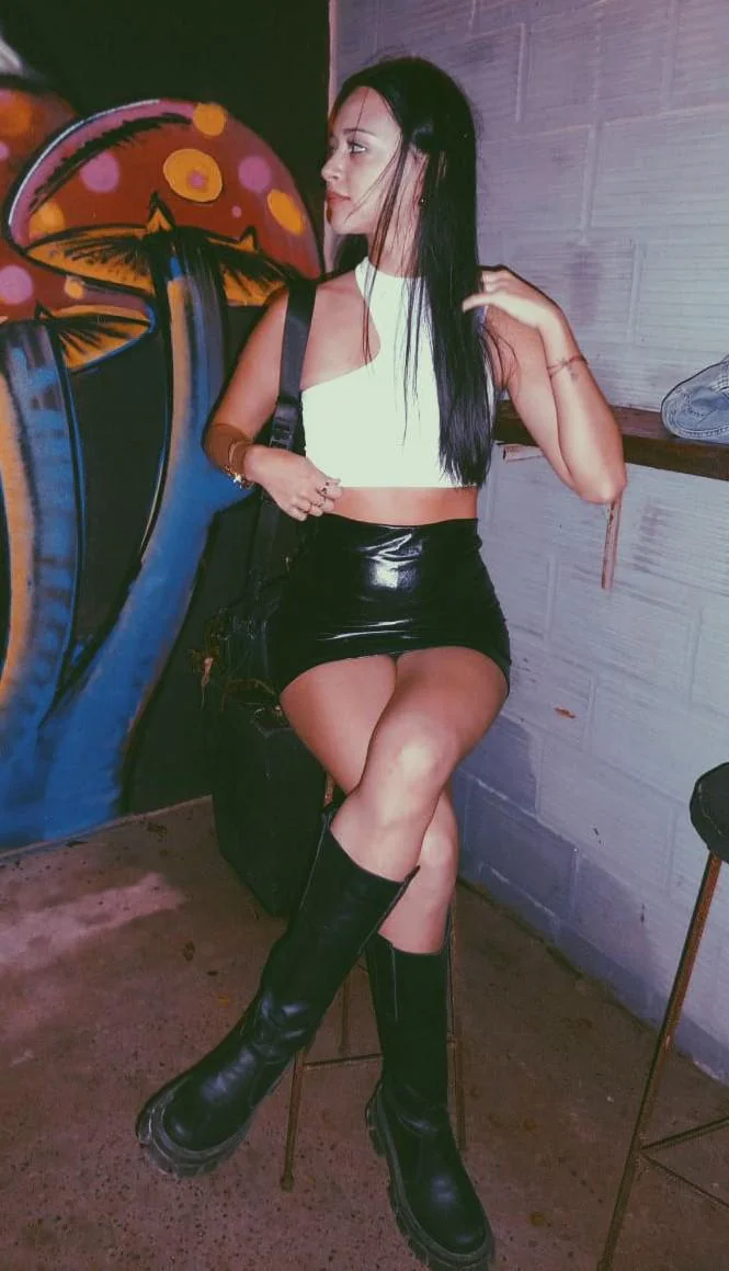 Your naughty next door student, would you fuck me? picture 1 of 1