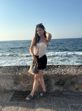 I hope I look good on this picture 1 of 1