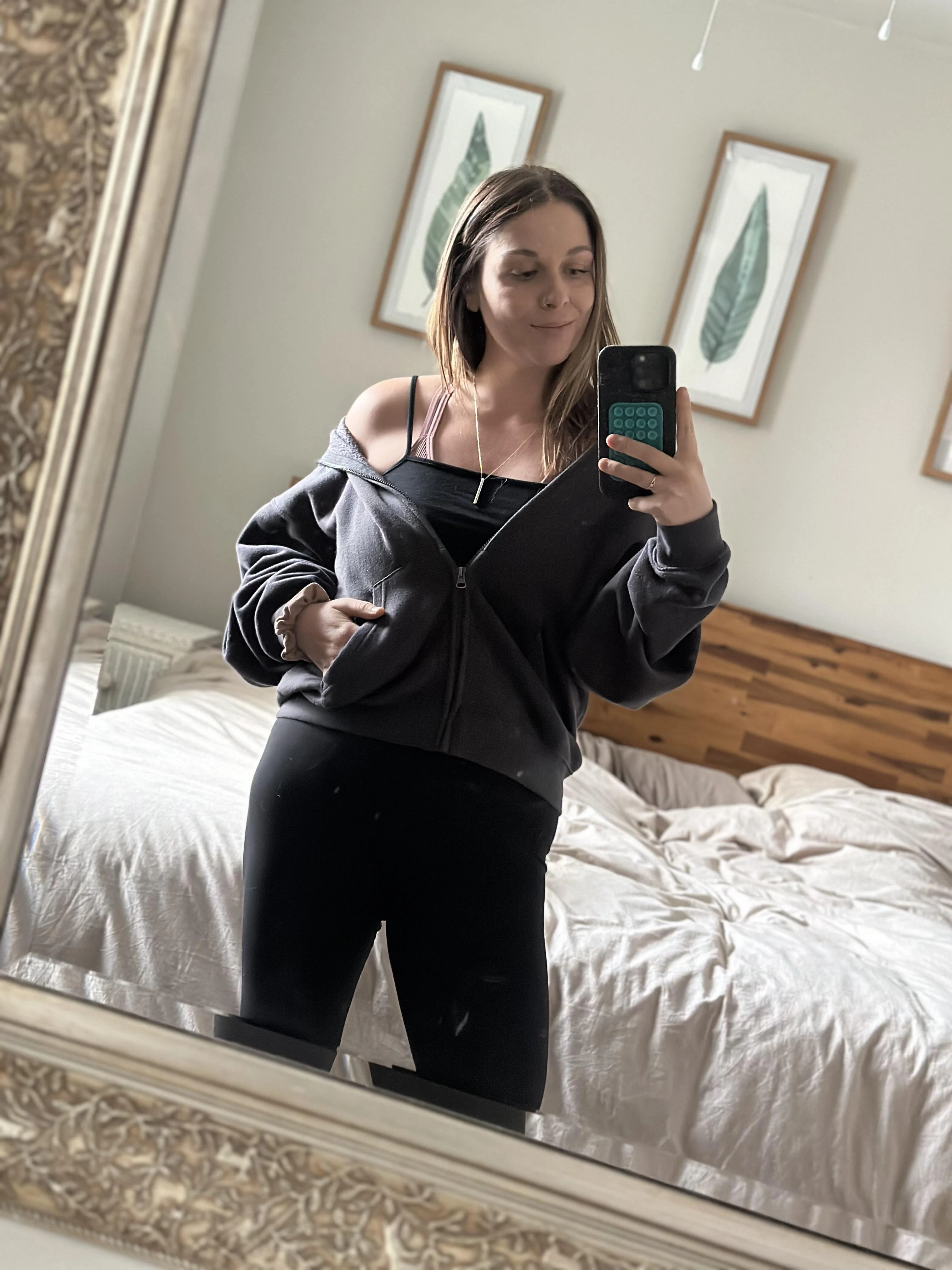 Is the comfy fit hot? F33 picture 1 of 1
