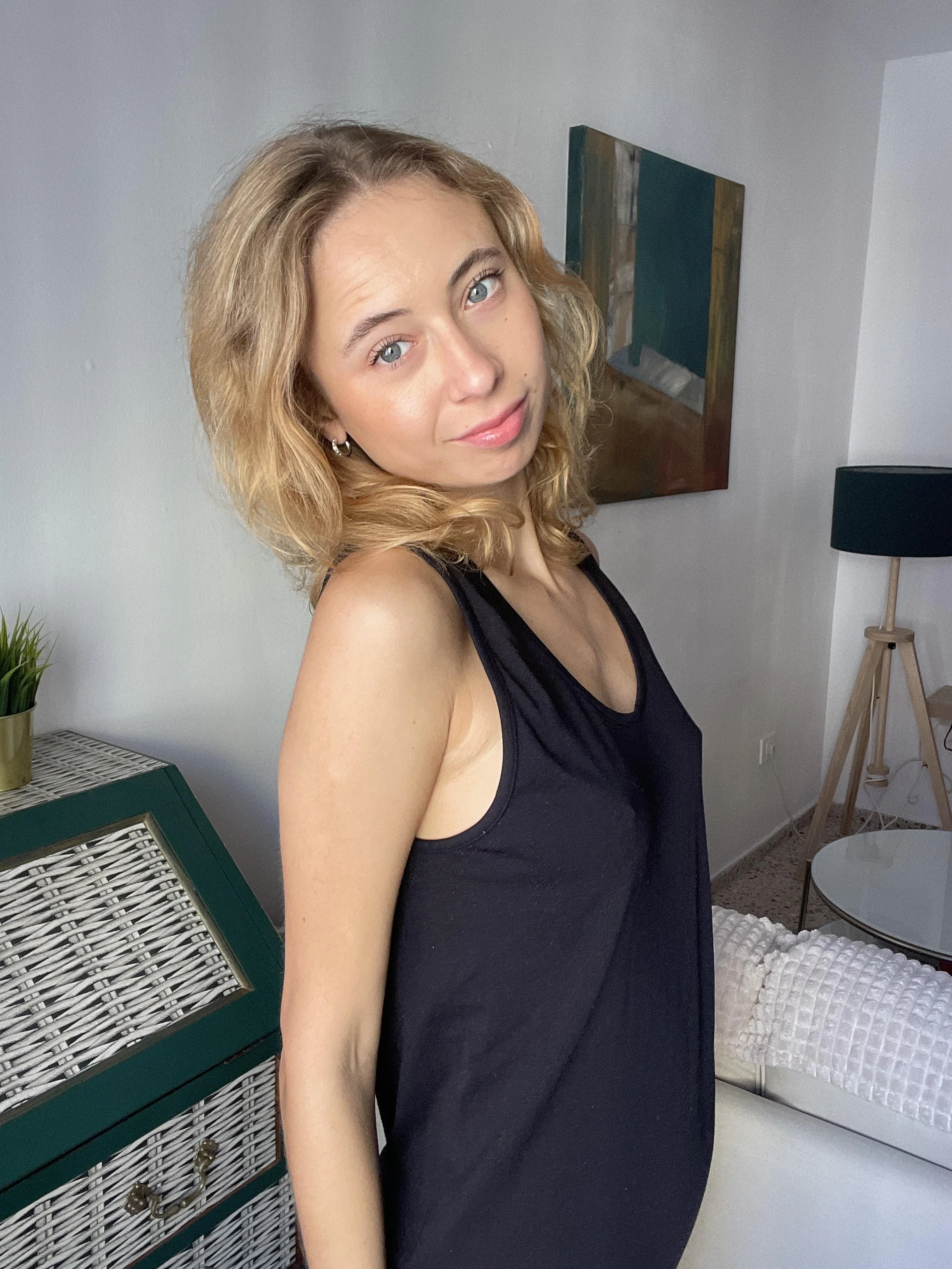 How would you rate me? picture 1 of 1