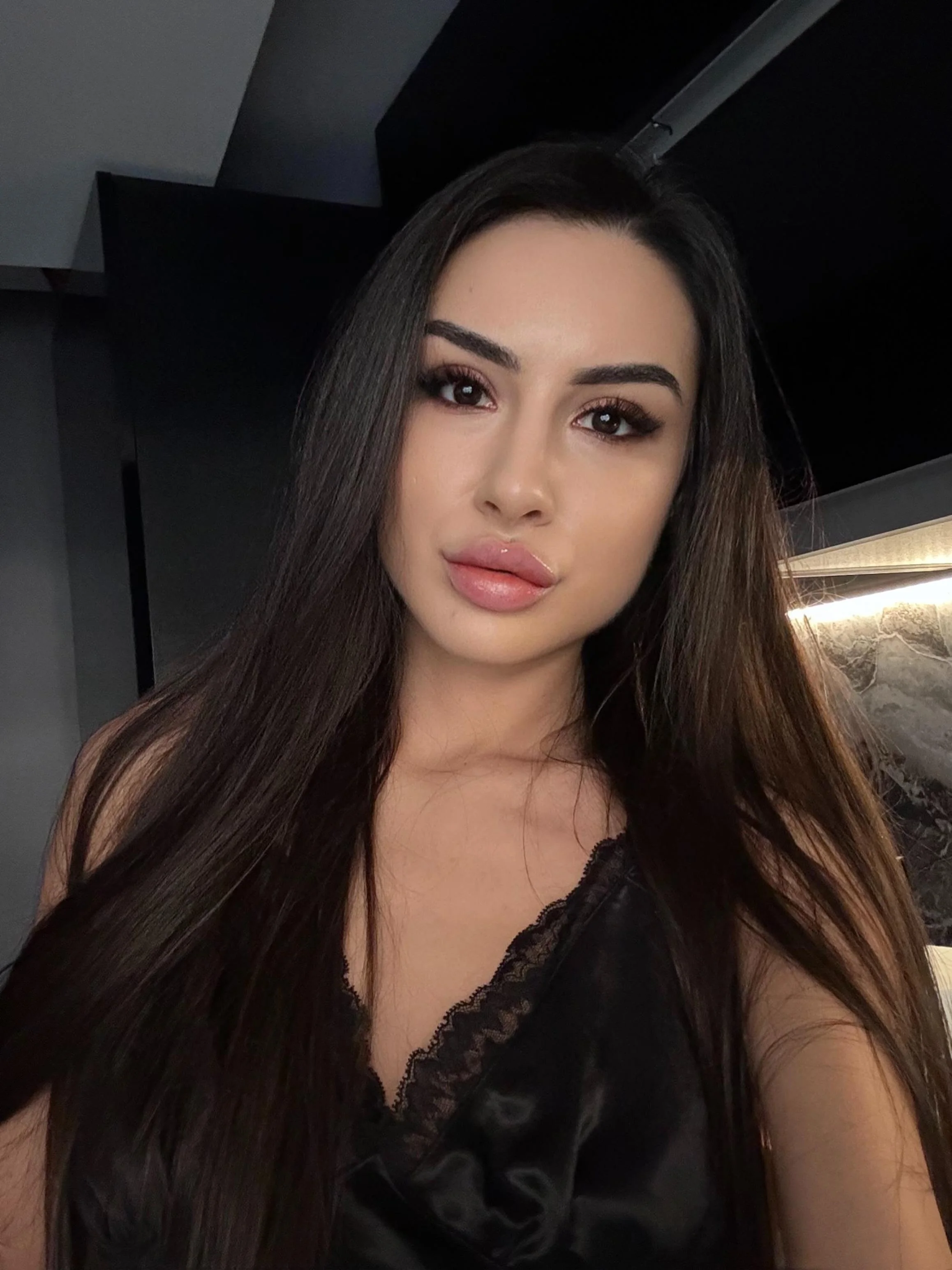 Ready to turn heads picture 1 of 1