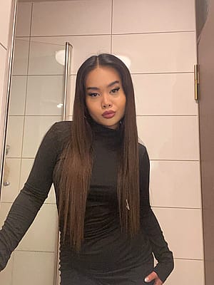 What's the first thing you think of when you see me like this?'