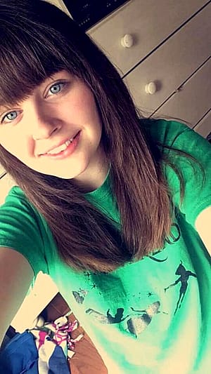 F21. Got bangs the other day'