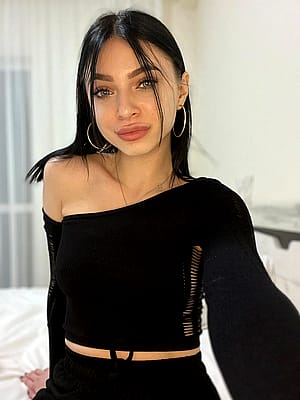 Do you think I Am Hot?'
