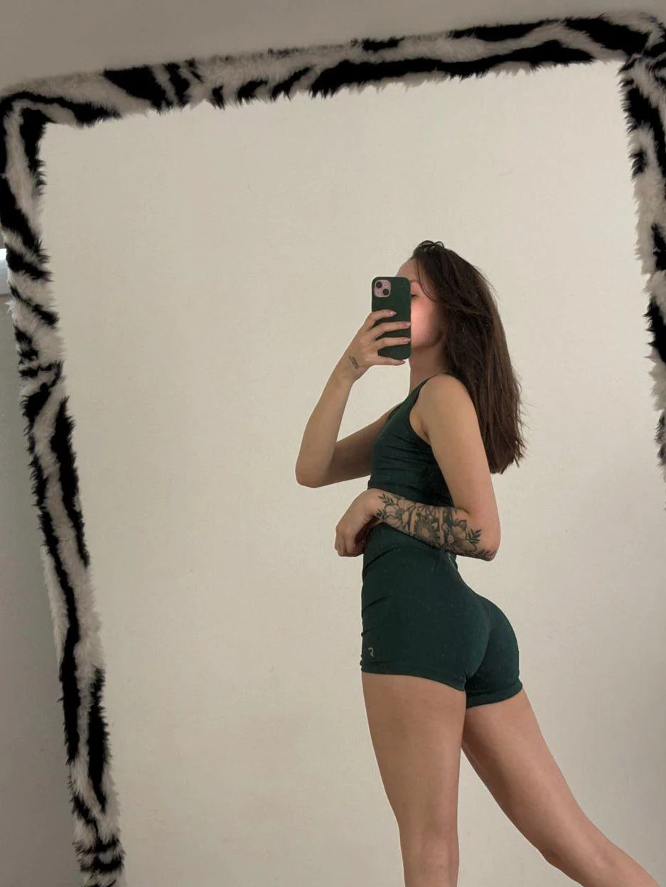 What would you do with your 19yo doll? picture 1 of 1