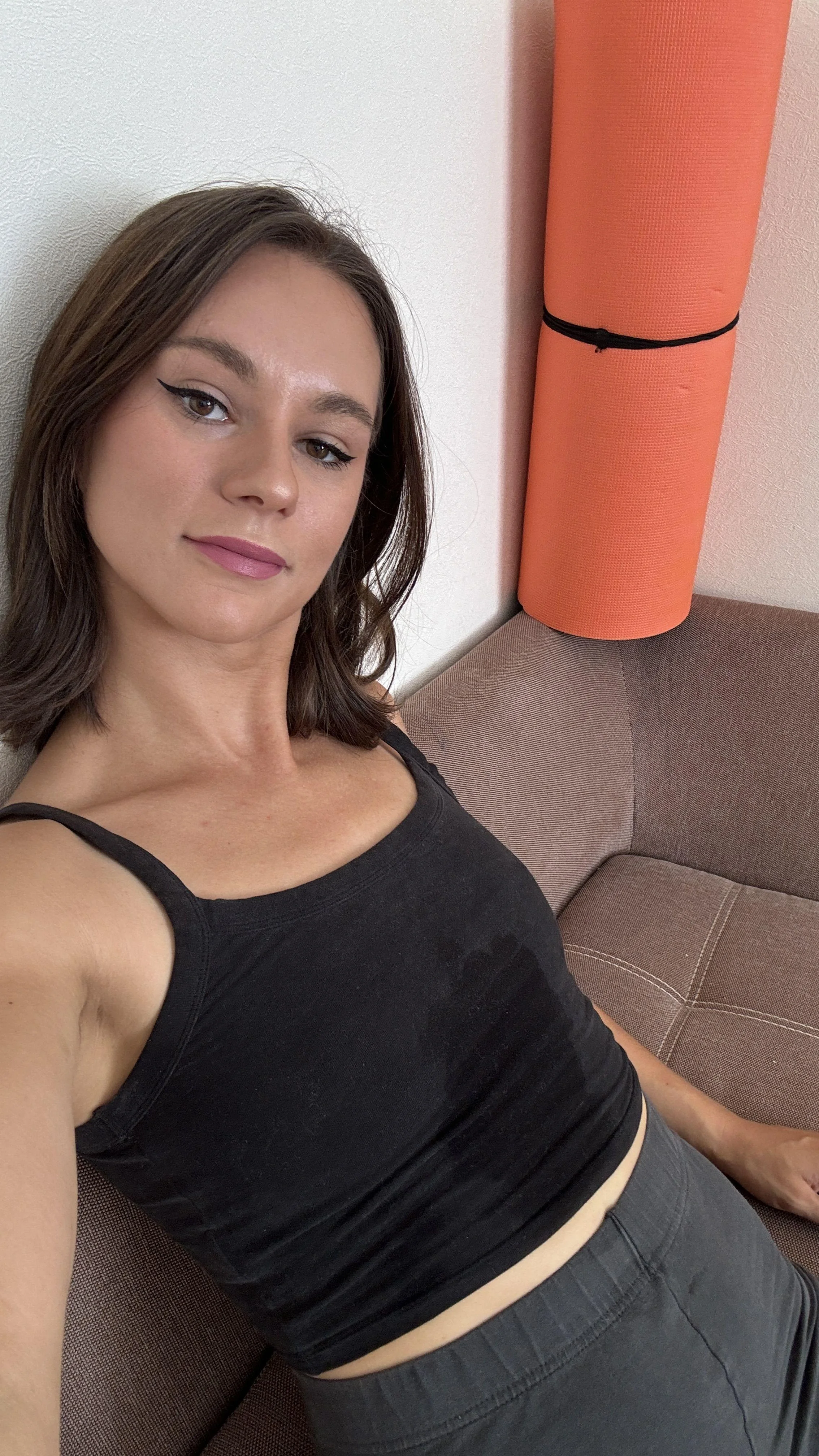 Take off my crop top and lick my sweaty tits picture 1 of 1