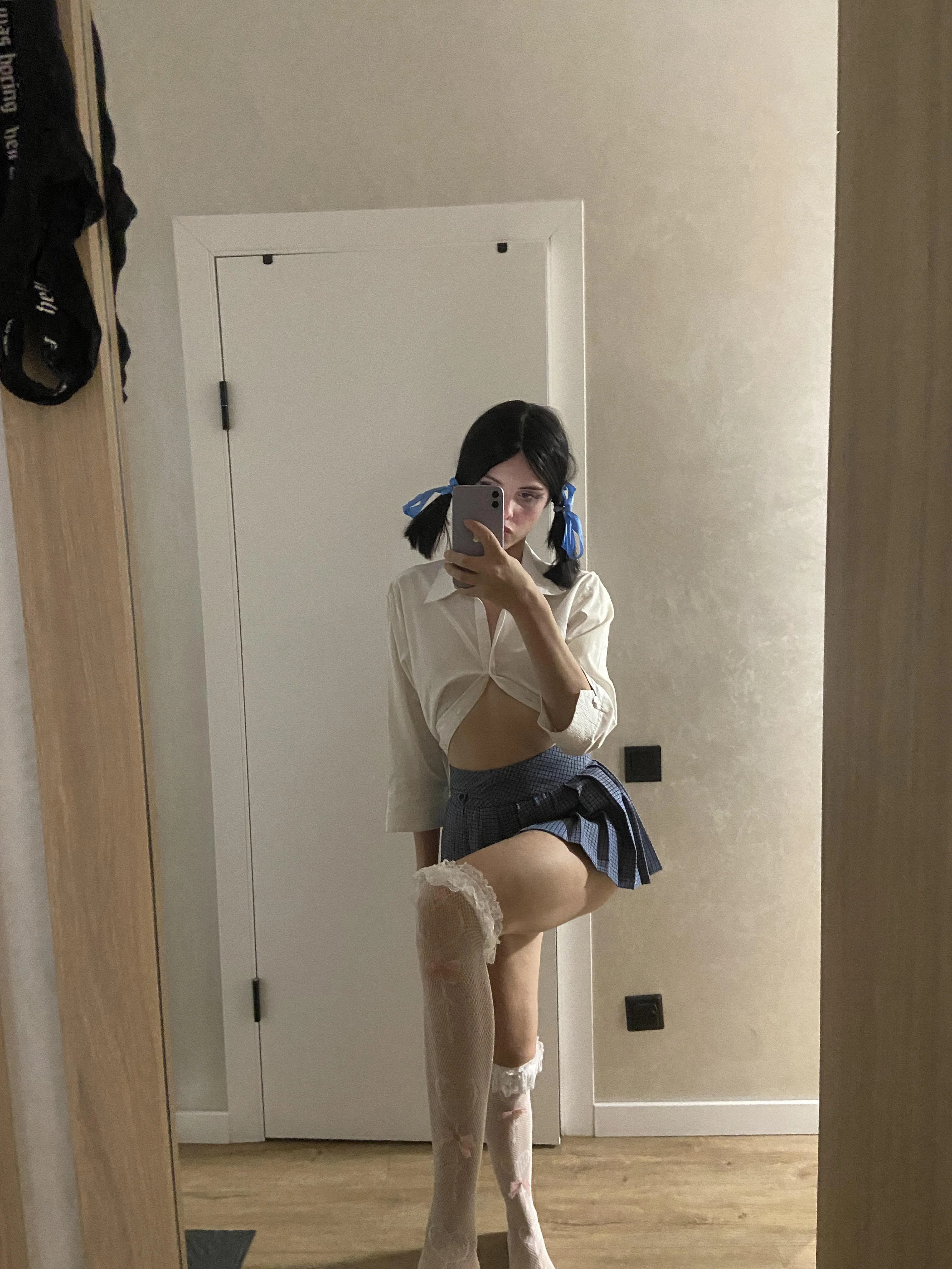 I saw that you are my new neighbor and dressed up) picture 1 of 1