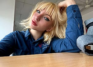 Am I hot? F19 Latina'