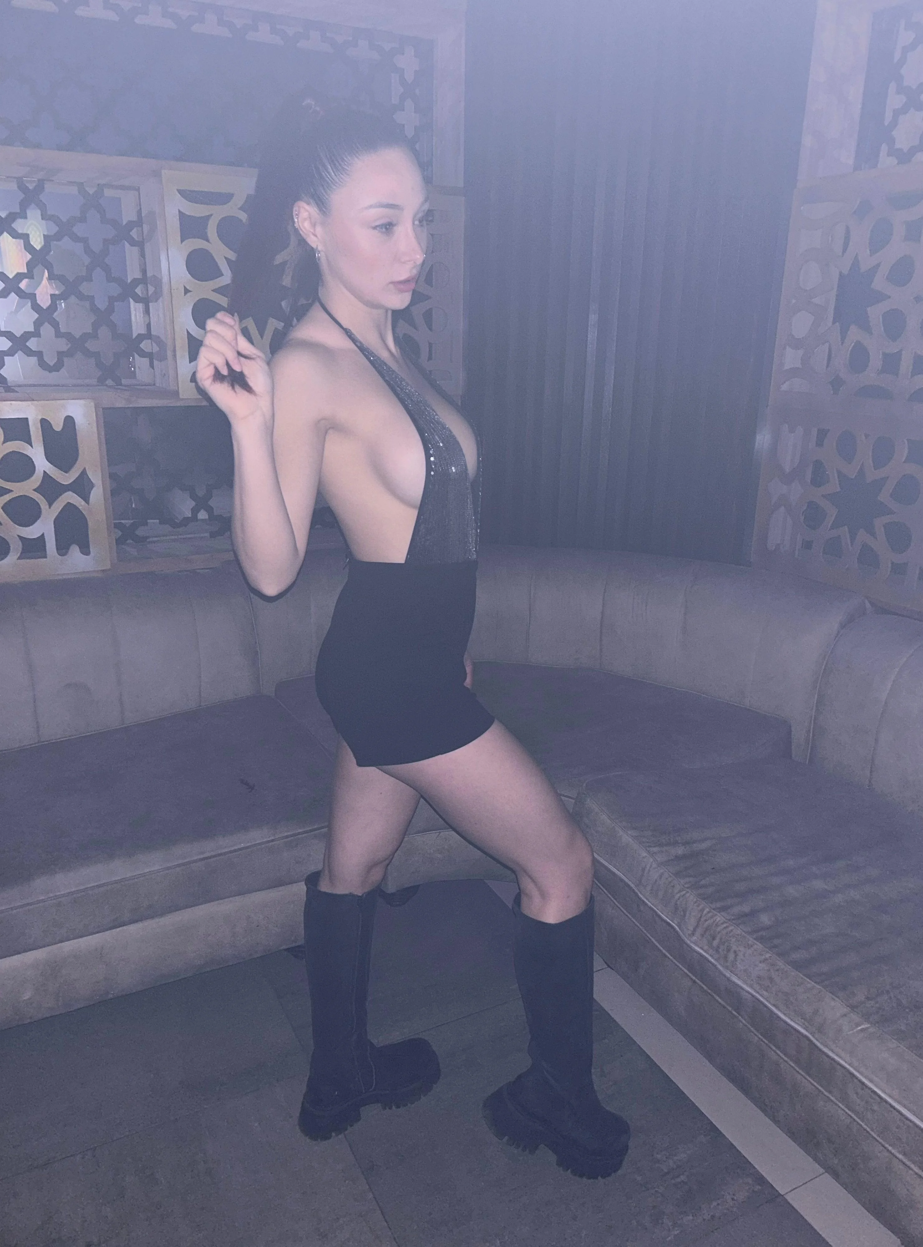 I look so hot in this photo F22 picture 1 of 1