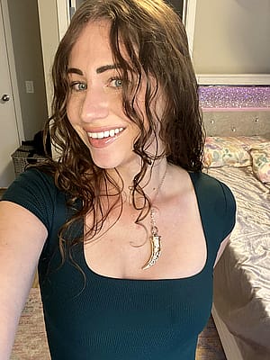 Messy bed- messy head'