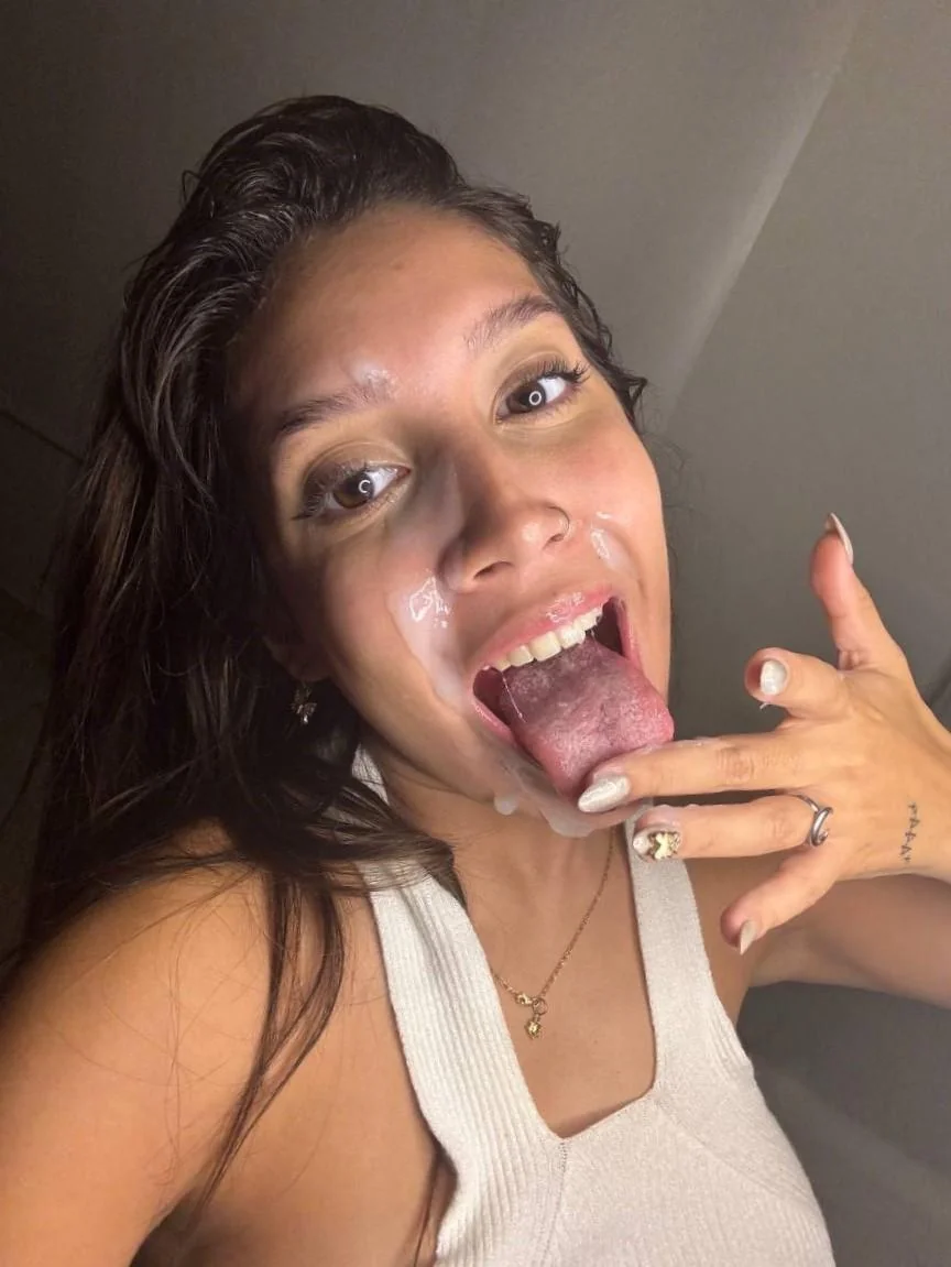 Would you pump another load on my face? picture 1 of 1