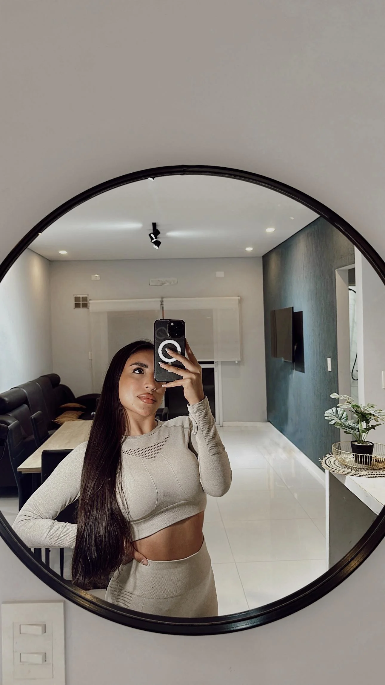 Am I hot, Y or N? picture 1 of 1