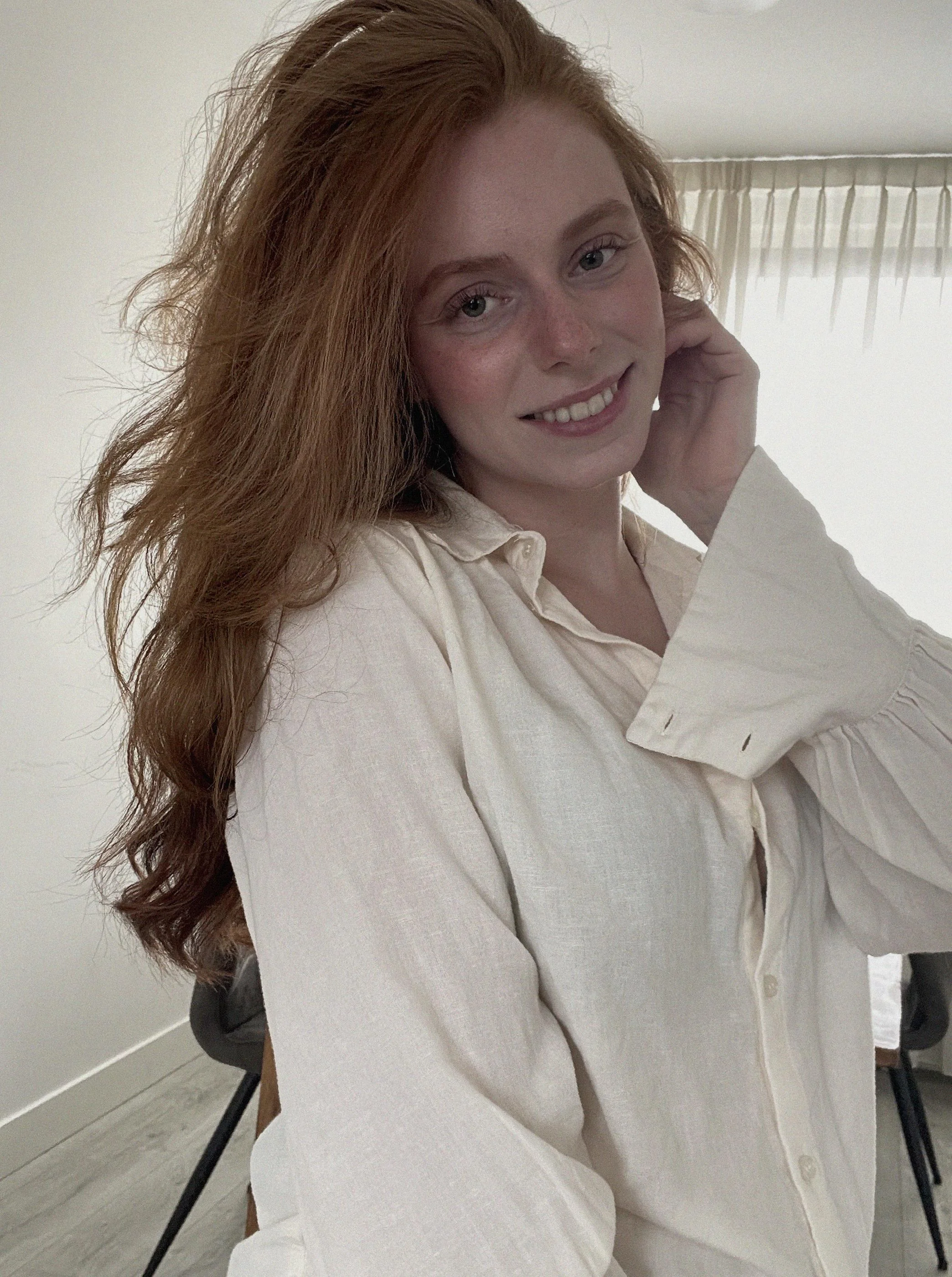 Natural beauty with bold tones. picture 1 of 1