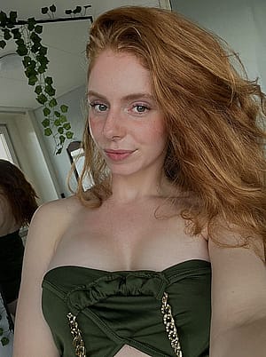 A natural balance of beauty.'