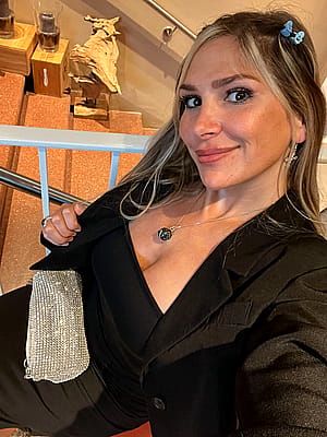 my outfit for cocktails'