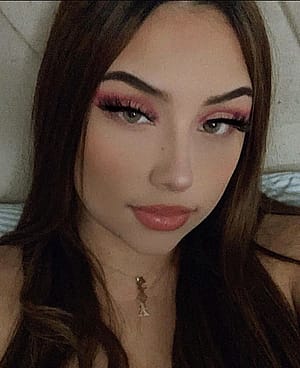 Hey, am I hot? Or not'
