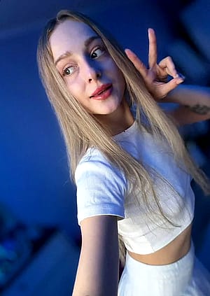 I could be your babydoll :)'