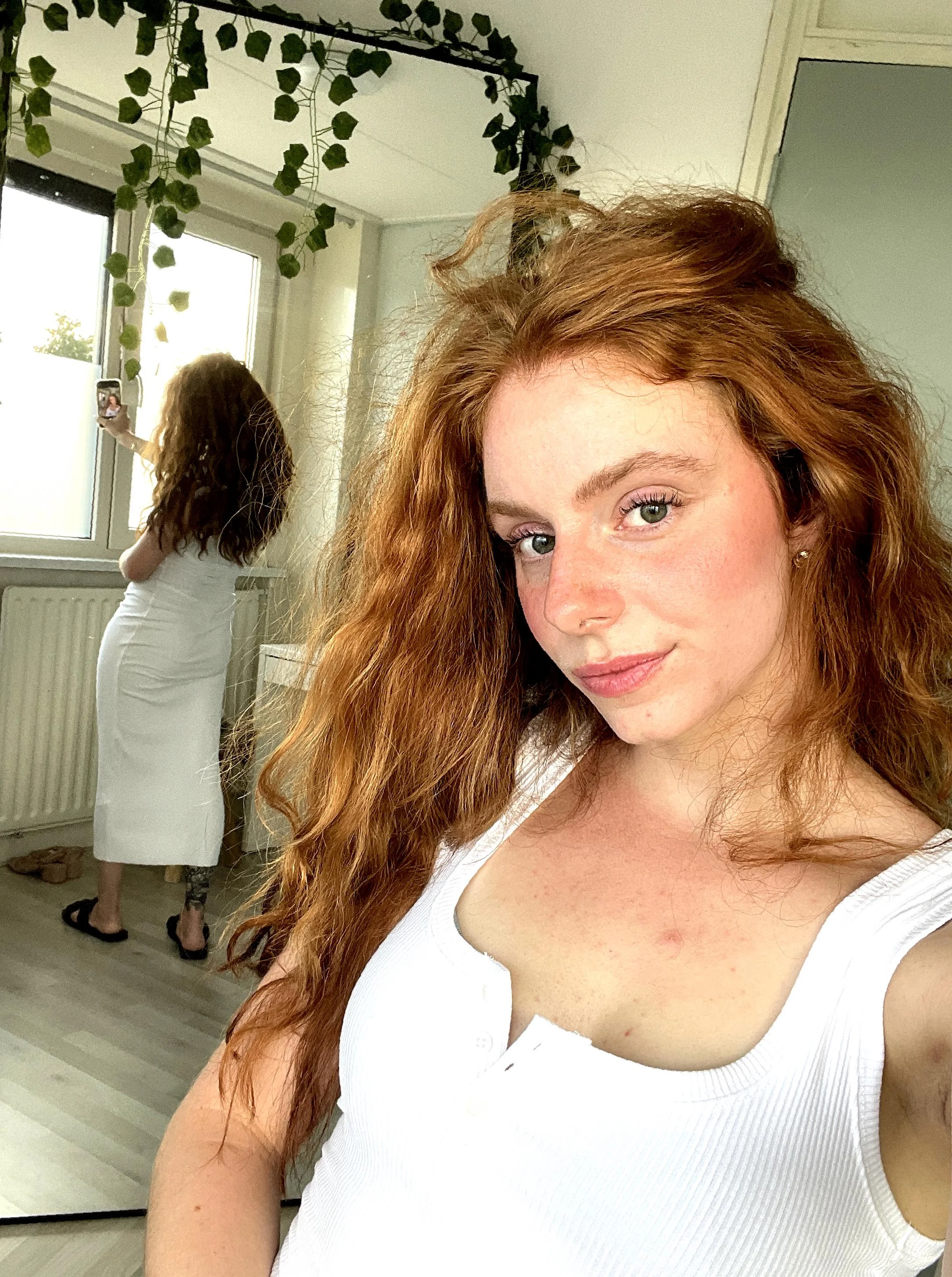 Pale beauty, radiant presence. picture 1 of 1