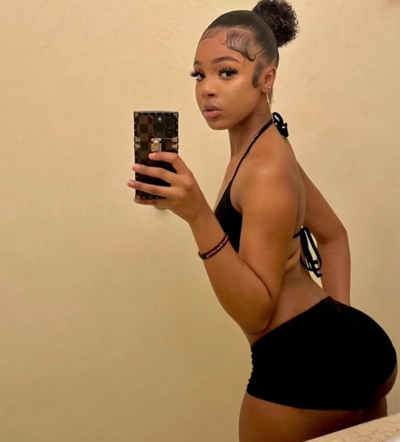 Sexy enough? picture 1 of 1