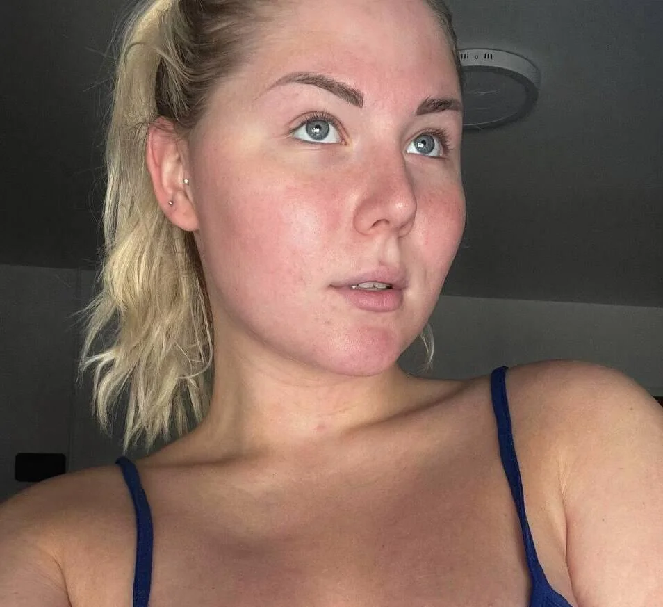 my swedish face without makeup ;) picture 1 of 1